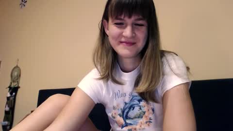 Snapshot of _minnie_boo_ chatting on 10/31/25, 08:10 Boo online show from 10/31/25, 08:10