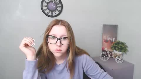 Mira online show from 02/17/25, 03:20