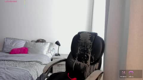 _miss_coco_ online show from 04/10/26, 02:11