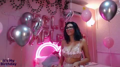 Hinata 3 online show from 11/29/25, 02:31