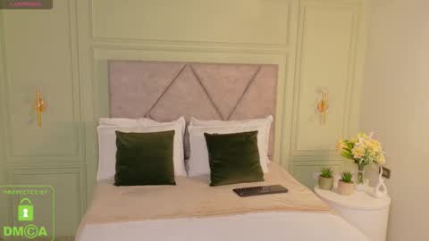 kimberley cruz online show from 02/28/26, 01:01