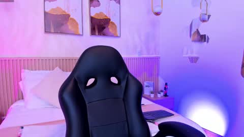 Snapshot of _missy_miller chatting on 10/24/25, 03:58 _missy_miller online show from 10/24/25, 03:58