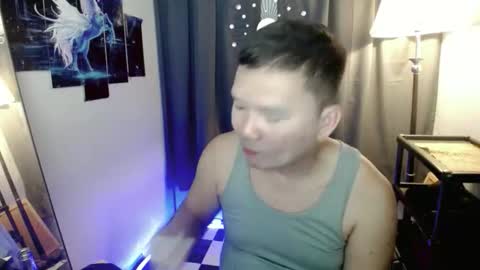 Snapshot of _misterdimple69_ chatting on 04/15/26, 07:37 DOM online show from 04/15/26, 07:37