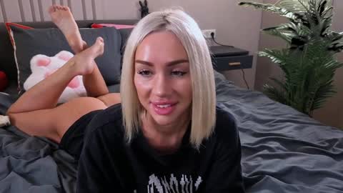 alienmito online show from 02/18/26, 01:12