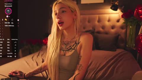 Snapshot of _miumiu_ chatting on 02/16/25, 09:59 Sasha online show from 02/16/25, 09:59