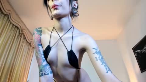 Snapshot of _mizuki chatting on 02/19/25, 05:38 mizuki online show from 02/19/25, 05:38