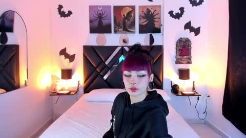 mizuki  online show from 01/13/26, 04:56