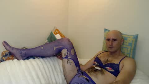  mobius  online show from 04/03/26, 02:31