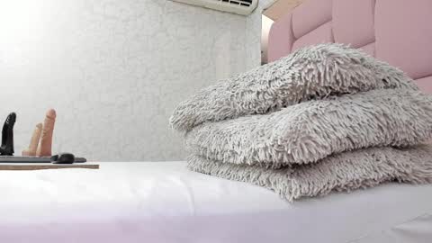 _molly_rosse_ online show from 03/08/25, 03:45