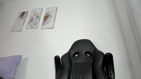 Snapshot of _molly_rosse_ chatting on 06/10/26, 11:53 _molly_rosse_ online show from 06/10/26, 11:53