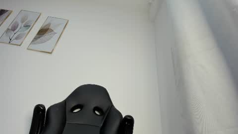 Snapshot of _molly_rosse_ chatting on 06/16/26, 11:57 _molly_rosse_ online show from 06/16/26, 11:57