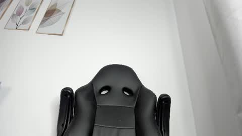 Snapshot of _molly_rosse_ chatting on 06/19/26, 02:54 _molly_rosse_ online show from 06/19/26, 02:54