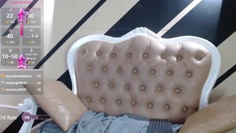 Snapshot of _mollyy chatting on 01/10/25, 03:39 Molly online show from 01/10/25, 03:39