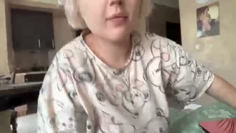 Snapshot of _morpho_ chatting on 07/13/26, 10:40 Francine Aisi Morpho - a genus of blue butterflies. online show from 07/13/26, 10:40