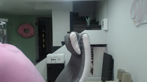 Panda  online show from 01/23/25, 01:19