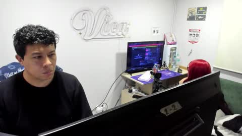 Panda  online show from 03/27/26, 07:47