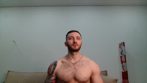 Snapshot of _muscle_arti_ chatting on 11/25/25, 09:59 Arti online show from 11/25/25, 09:59