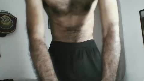 Snapshot of _mylord666_ chatting on 04/10/26, 01:05 _mylord666_ online show from 04/10/26, 01:05