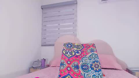 Luna online show from 12/16/25, 11:59