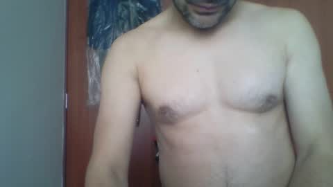 Snapshot of _nake_me chatting on 12/04/25, 03:43 _nake_me online show from 12/04/25, 03:43