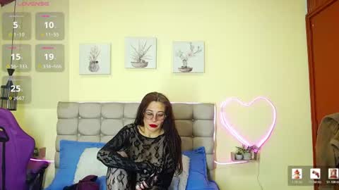 _naomi_s online show from 07/08/26, 01:15
