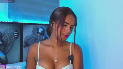 naomi brown online show from 02/05/26, 04:39