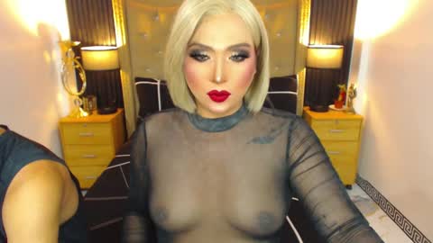 _natashacooper_ online show from 04/03/26, 09:46