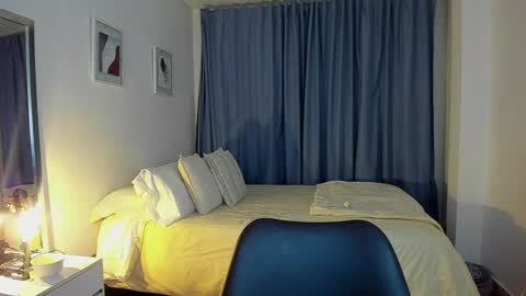 Snapshot of _nathaliesex chatting on 12/05/24, 04:31 independent model natha online show from 12/05/24, 04:31