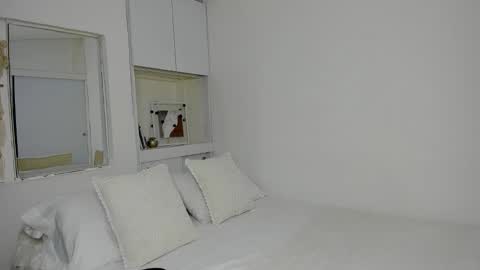 Snapshot of _nathaliesex chatting on 11/11/25, 06:35 independent model natha online show from 11/11/25, 06:35