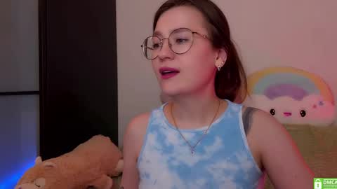 Snapshot of _nemalkovamia chatting on 03/12/25, 06:40 Mia with a big heart online show from 03/12/25, 06:40