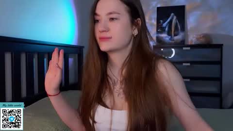 Mia with a big heart  online show from 10/02/25, 11:39