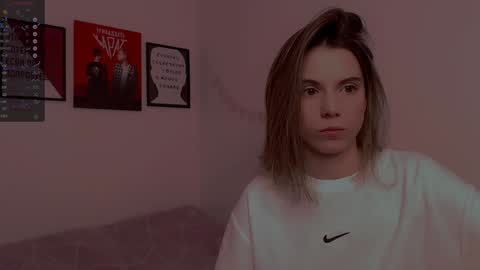 Snapshot of _ni_kiss chatting on 01/24/25, 09:26 Nika online show from 01/24/25, 09:26