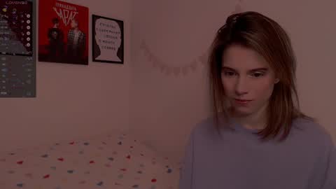 Snapshot of _ni_kiss chatting on 02/03/25, 09:50 Nika online show from 02/03/25, 09:50