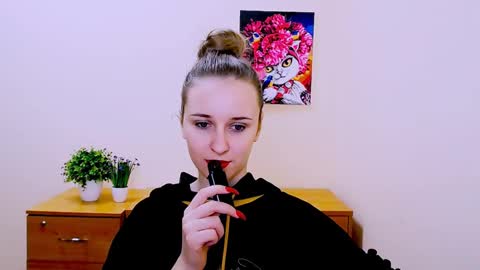 Nica online show from 01/13/25, 03:58