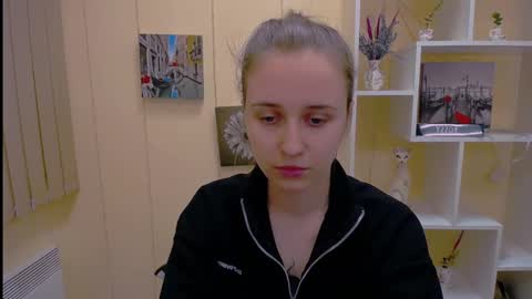 Nica online show from 03/05/25, 12:44