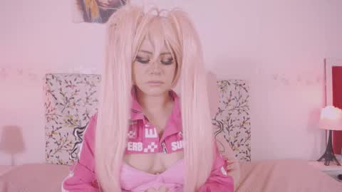 niiky online show from 01/10/25, 12:26