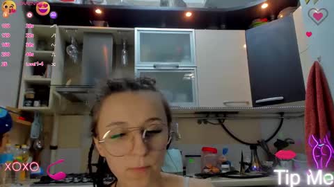 Nika online show from 03/12/25, 09:45