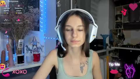 Nika online show from 11/13/25, 05:01