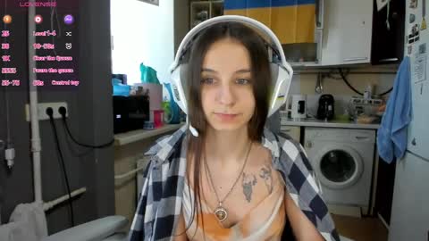 Nika online show from 04/28/26, 02:55