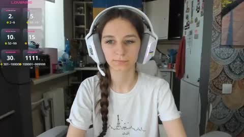 Nika online show from 05/19/26, 12:55