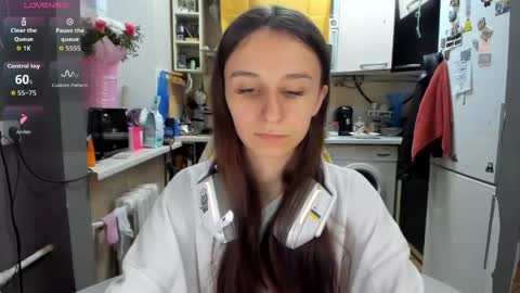 Nika online show from 05/31/26, 05:20
