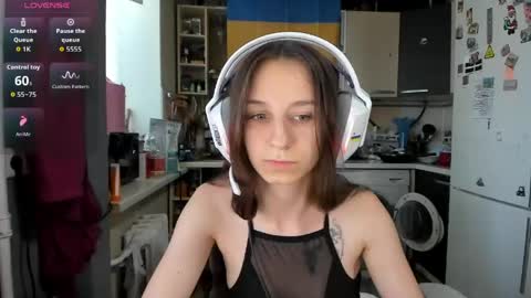 Nika online show from 06/08/26, 03:01