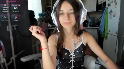 Nika online show from 07/11/26, 10:18