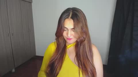 Nina  online show from 12/22/24, 01:45