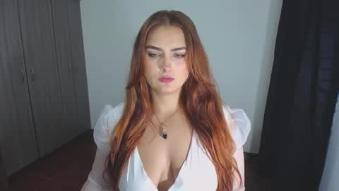 Nina  online show from 01/07/25, 09:46