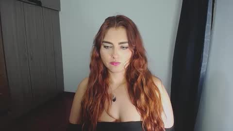 Nina  online show from 02/13/25, 02:45