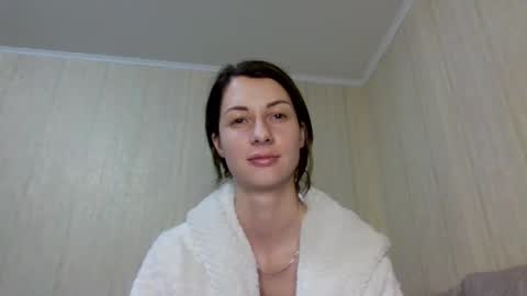  Number 1  online show from 02/17/25, 06:15