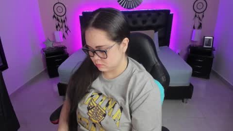 Olivia jones online show from 02/21/26, 12:06