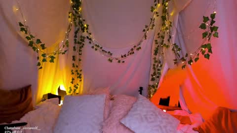 Olivia Wolf  online show from 01/06/25, 09:43