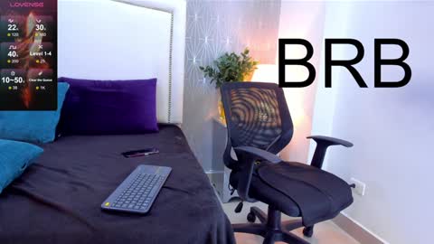  peach1  online show from 01/27/25, 08:28